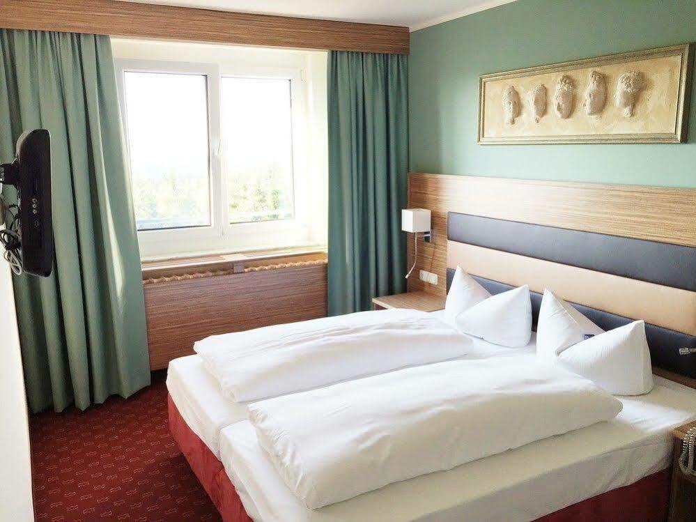 Hotel Am Buehl Eibenstock Exterior photo